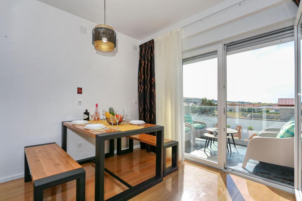 Luxury Apartments Hills 维尔 外观 照片
