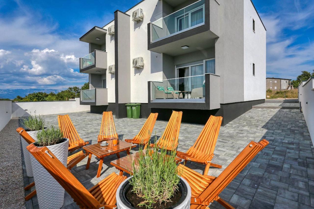 Luxury Apartments Hills 维尔 外观 照片