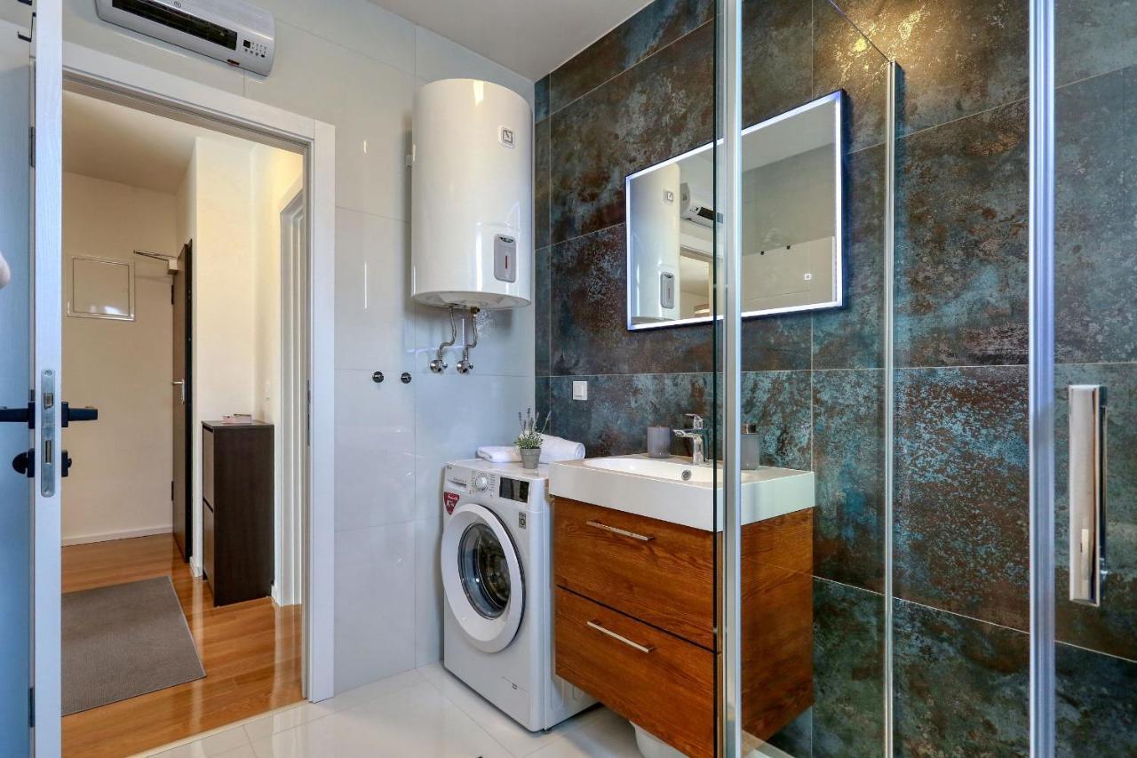 Luxury Apartments Hills 维尔 外观 照片